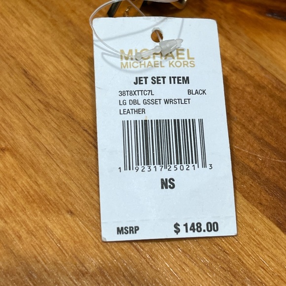 Michael Kors Black Leather Jet Set Wristlet NWT - Picture 4 of 7